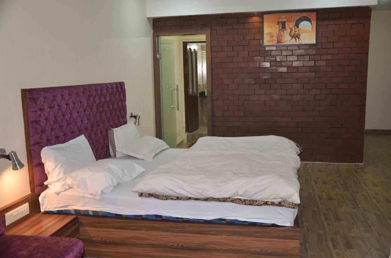 בהופאל Hotel Khajuraho Regency מראה חיצוני תמונה